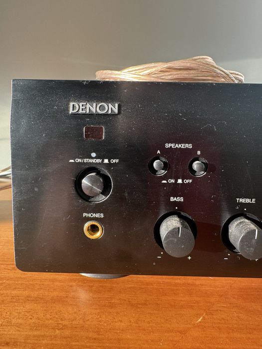 Amplificador Denon 510AE