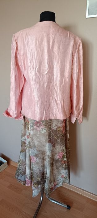 Elegancki komplet damski