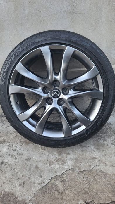 Диски 19 на мазда , с резиной