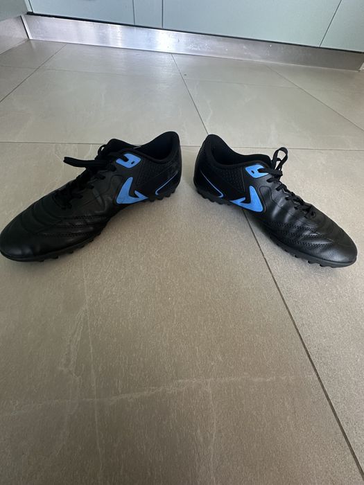 Бутси Demix в ідеальному стані, розмір 46