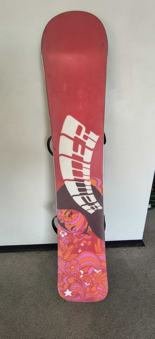 Deska snowboardowa Hammer 148cm + wiązania Roxy