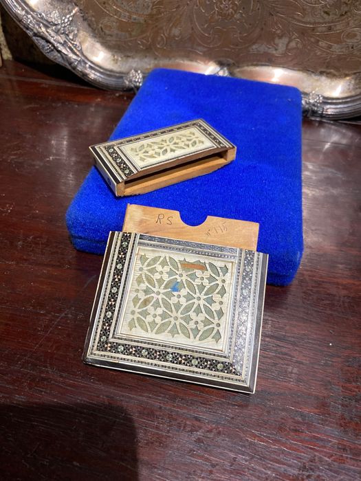 Cartoneira Nobre Anglo-indiana Mosaico Sadeli Séc XIX 10,2 cm