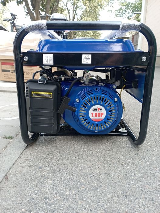 Генератор бізон 2.8 квт