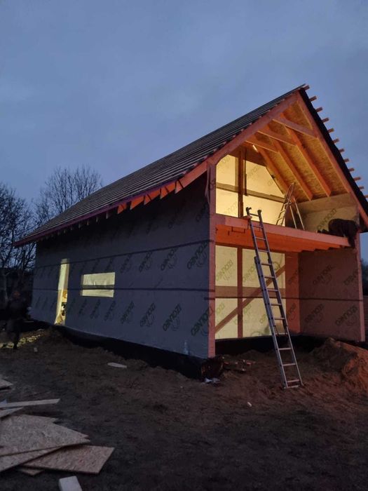 Domy szkieletowe drewniane | Konstrukcje prefabrykowane | Montaż