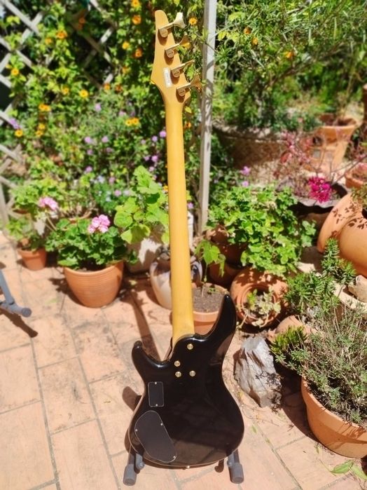 SAMICK YB639 Electric Bass Guitar / Guitarra Baixo