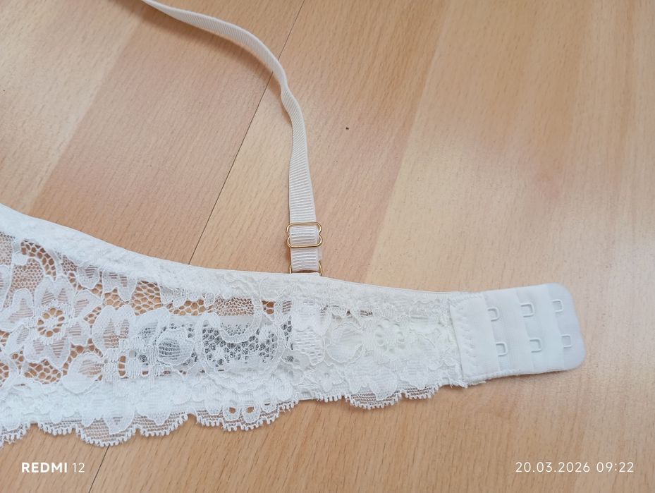 Biustonosz Censored 75C