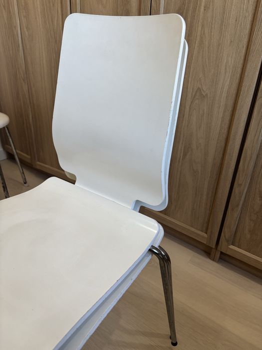 cadeira branca ikea