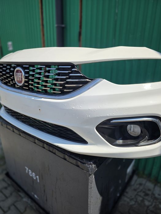Fiat tipo zderzak przod bialy  5d kombi