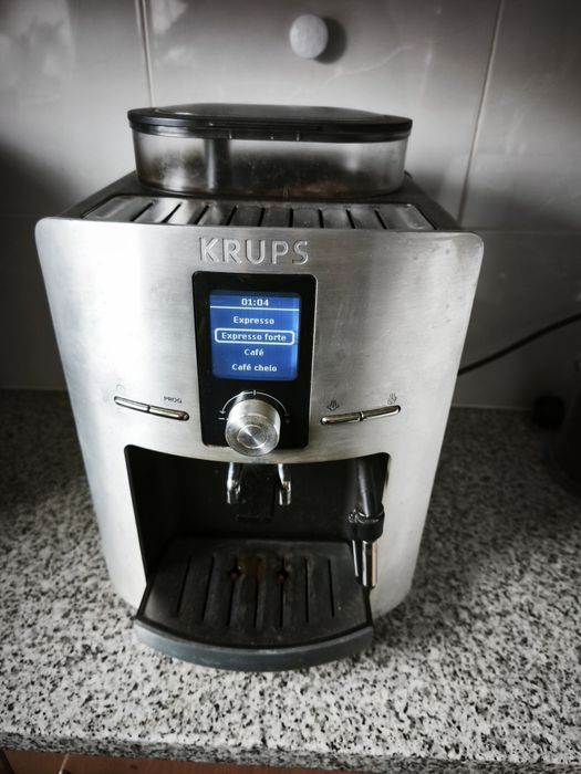 Máquina Café Digital Krups Automática com moinho