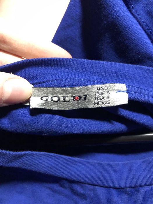 Топ на літо синій