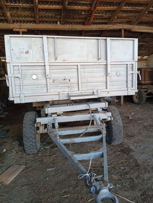 продам прицеп 2птс4