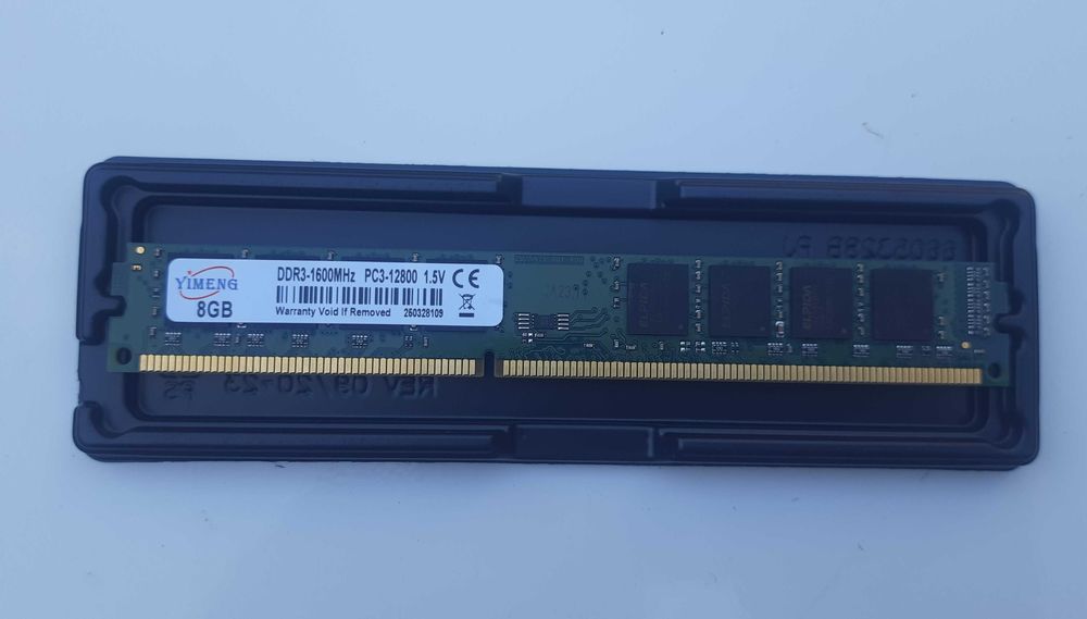 Продам память на ПК DDR3-1600MHz по 8 GB 2шт