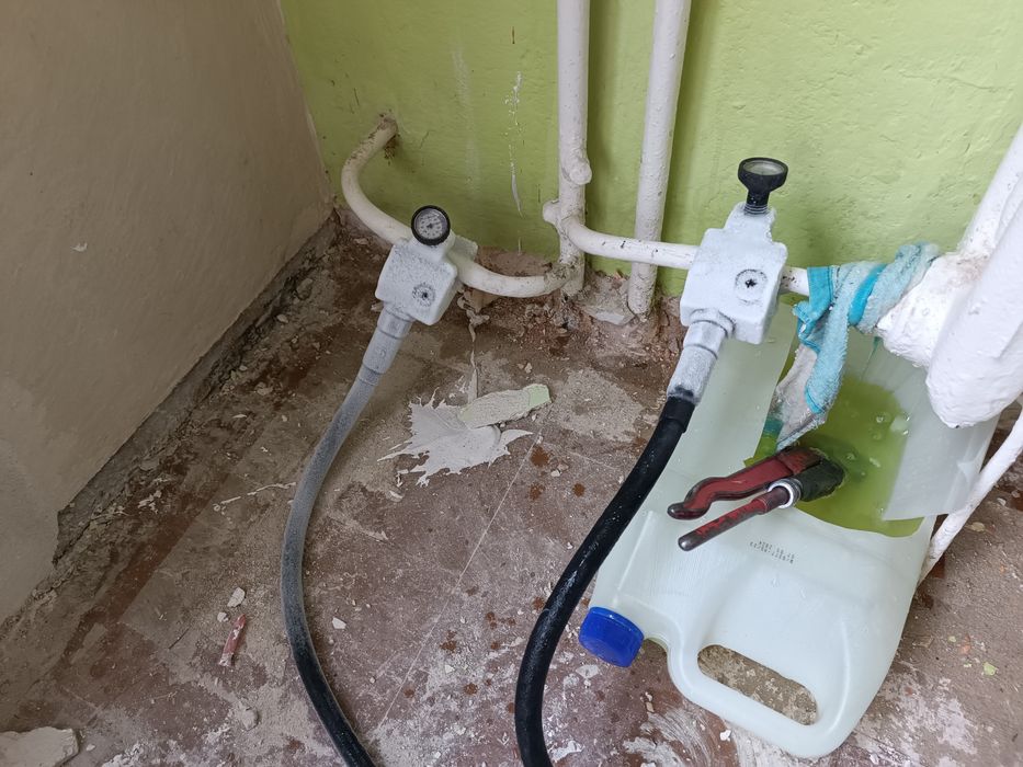 Hydraulik NATYCHMIAST - Awarie domowe. Mroźenie rur przeróbki remonty.