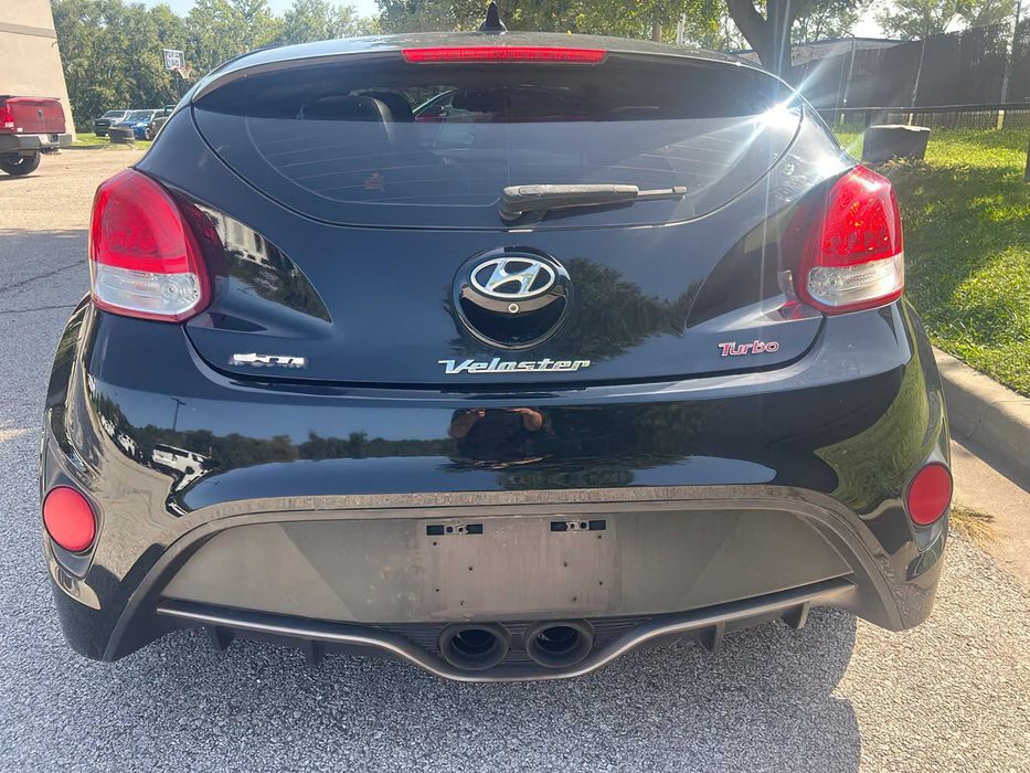 Hyundai Veloster Turbo      2016