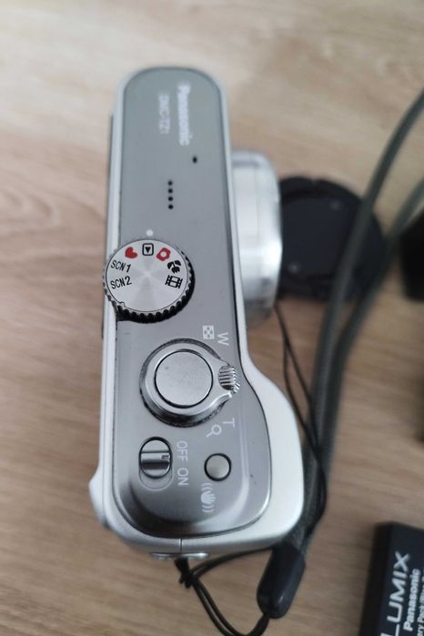 Aparat fotograficzny Panasonic DMC-TZ1