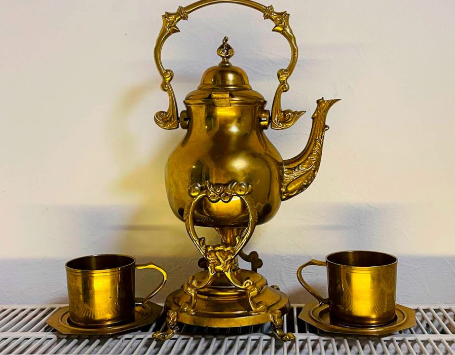 Набір чайник з кружками та підігрівом антикваріат