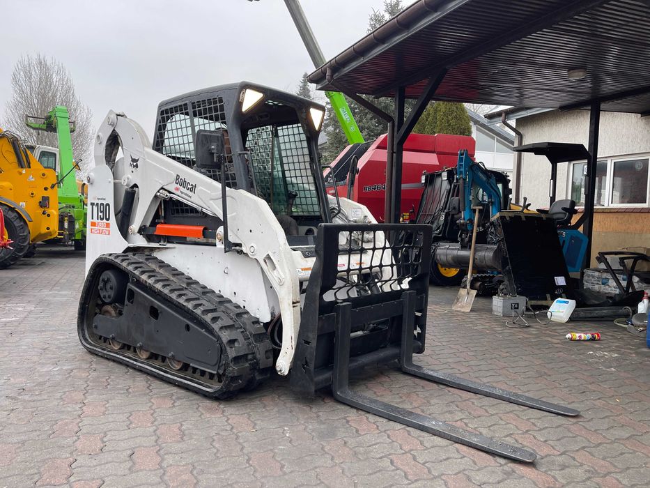 Miniładowarka Bobcat T 190_Łyżka+Widły_Gąsiennice_1.70 M Szeroki_Ładny