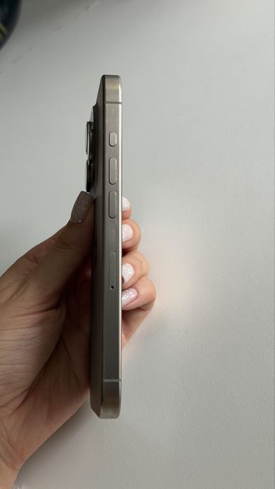 Iphone 15 pro 512 gb + cały zestaw