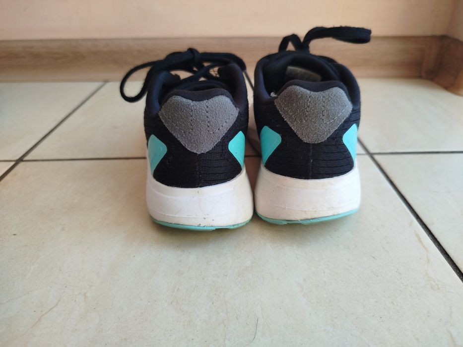 Кросівки Adidas оригінал розмір 29/30