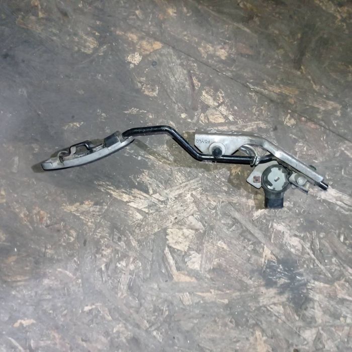 Акселератор (газа) педаль электронная