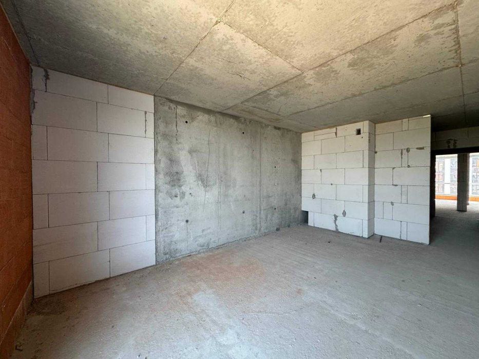 Manhattan Up-Продаж 1 кім квартири.Центр