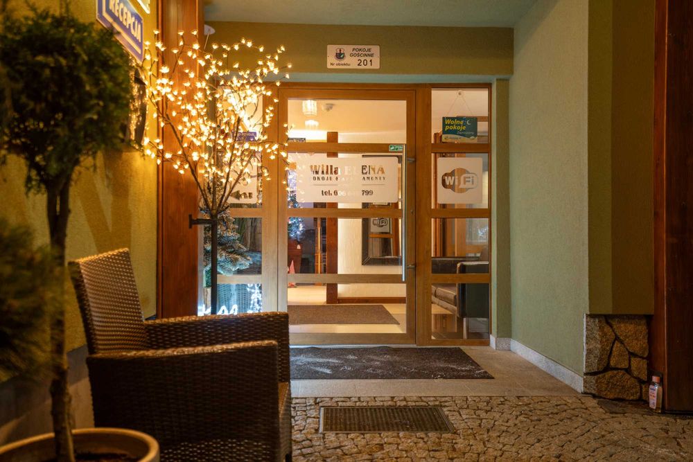 Willa Elena-Pokoje i Apartamenty w Centrum