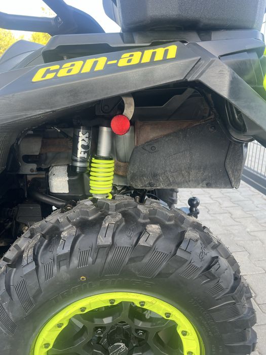 Квадроцмкл BRP outlander 1000 XTP