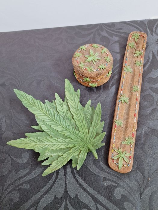 Conjunto Coleção Reggae Cinzeiro Incenso caixa