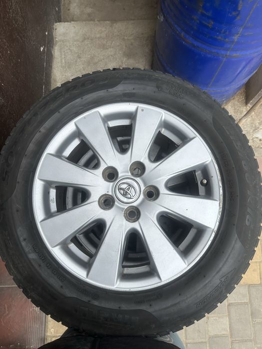 Диски toyota camry r16 с зимней резиной