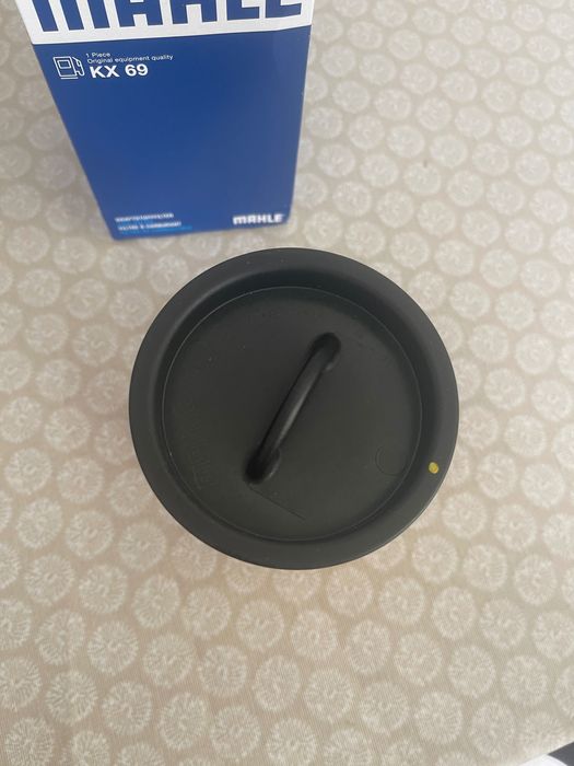 Vende-se Filtro de Combustível Mahle