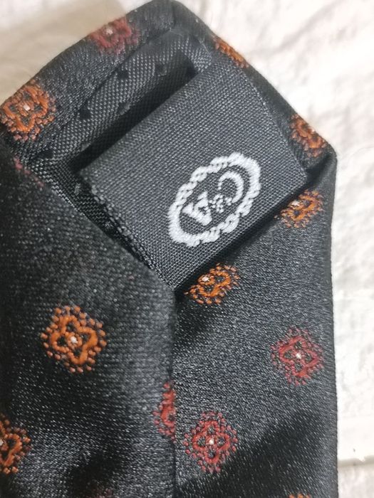 Галстук шелковый C&A черный с камушками .