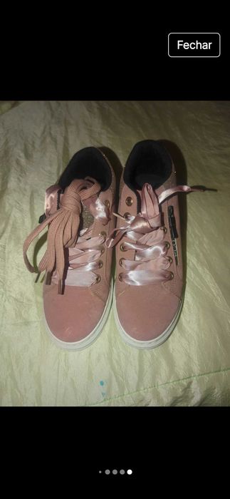 Ténis mulher ( Como novos )