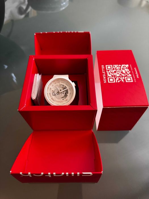Swatch SB03W100 C-White