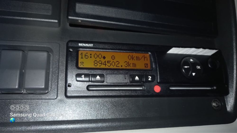 Тягач Renault PREMIUM 450 DXI