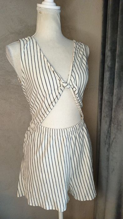 M 38 Dżersejowy kostium plażowy z przeplatanymi detalami w paski