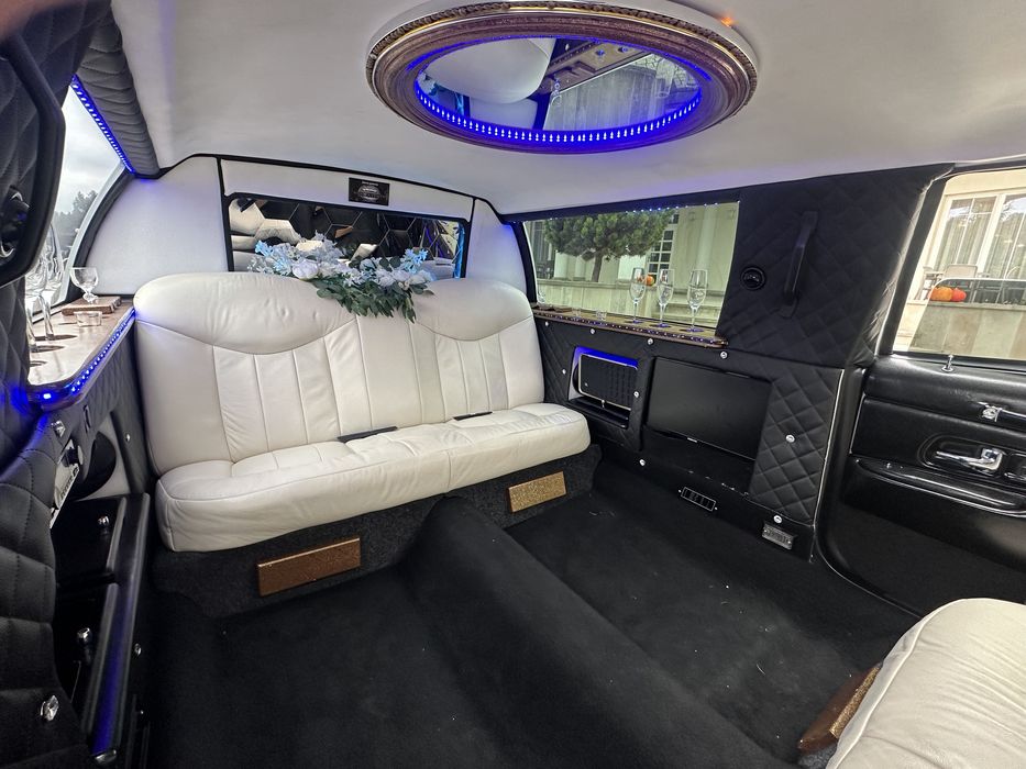 Auto do Ślubu, Limuzyna wynajem, wesela, studniówki, wieczory Panieńsk