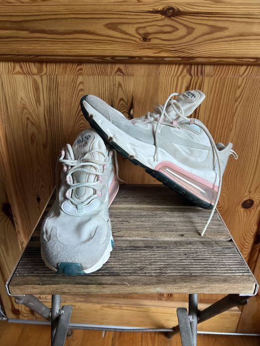 Sprzedam buty firmy Nike model Air Max 270 React rozmiar 40