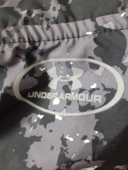 Under Armour kurtka wiatrówka damska S