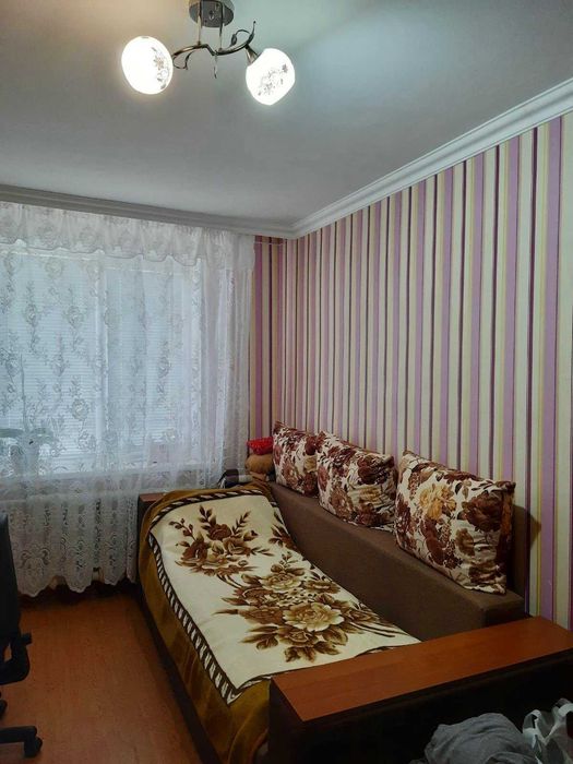 Продам 3 к.квартиру,в центрі міста,вул.Коновальця,буд.4