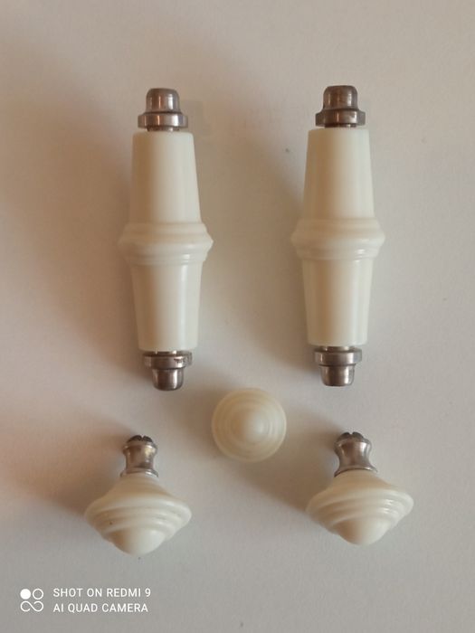 Разные ручки, хватки к электрическому самовару..