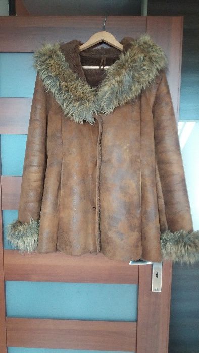 Kozuch koloru rudego