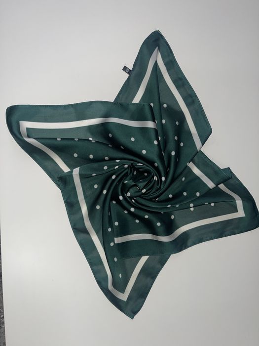 Lenços variados Novos