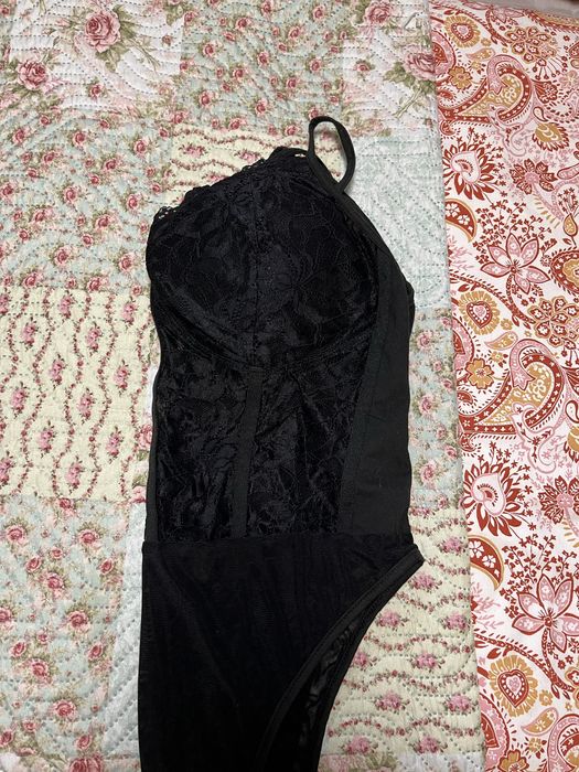 Czarne body z fiszbinami xl