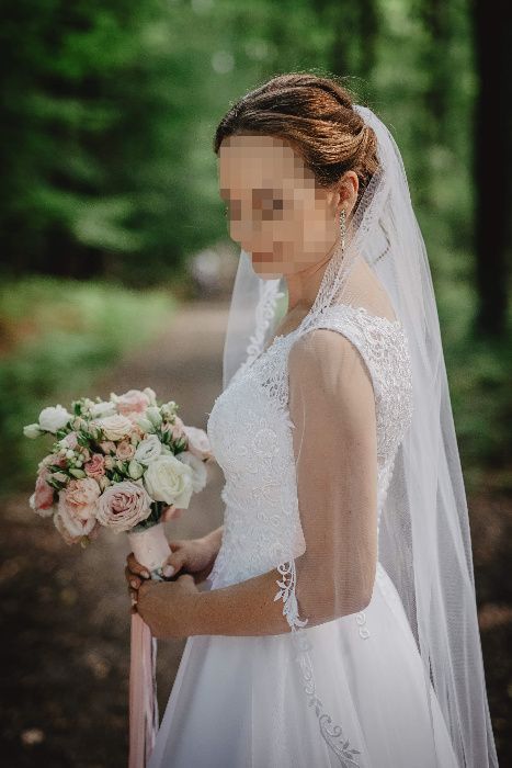 Suknia ślubna rozmiar 36 śnieżnobiała z gorsetem