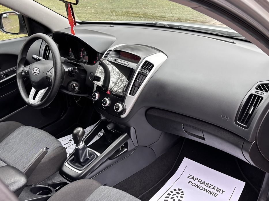 # Sprzedam Kia Ceed # Super Stan # Benzynka # Niemcy #