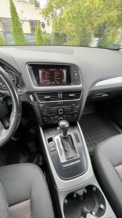 Audi Q5 2.0TDI quattro 2011r.