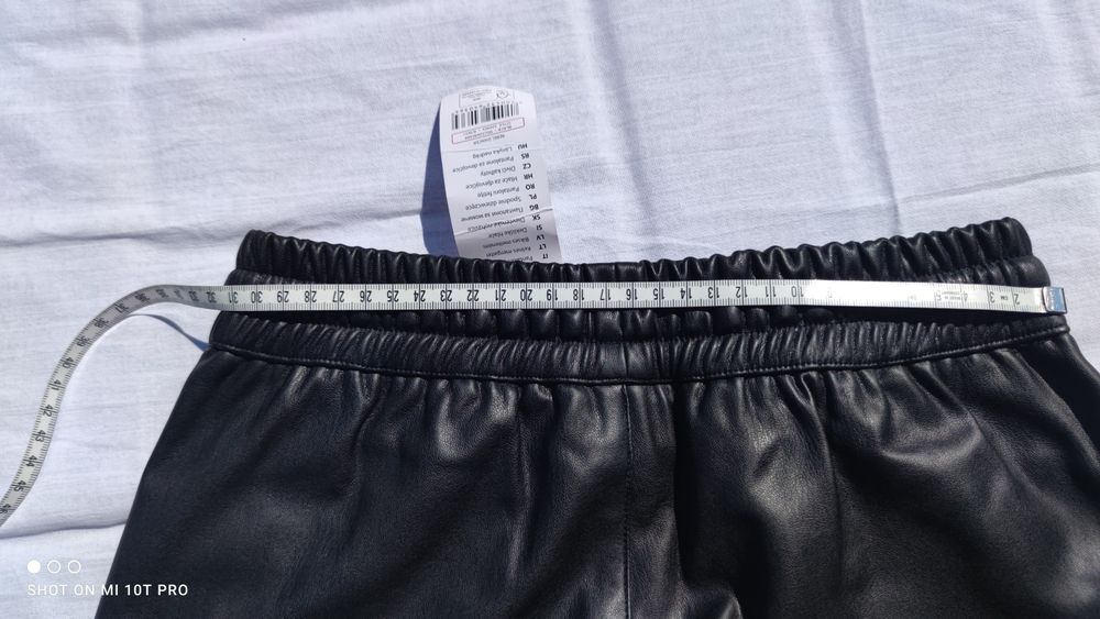 Spodnie sztuczna skóra czarne 152 rozm.