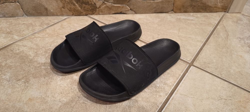 Klapki Reebok r. 39