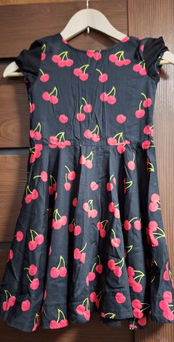 sukienka dziewczęca 128 reserved