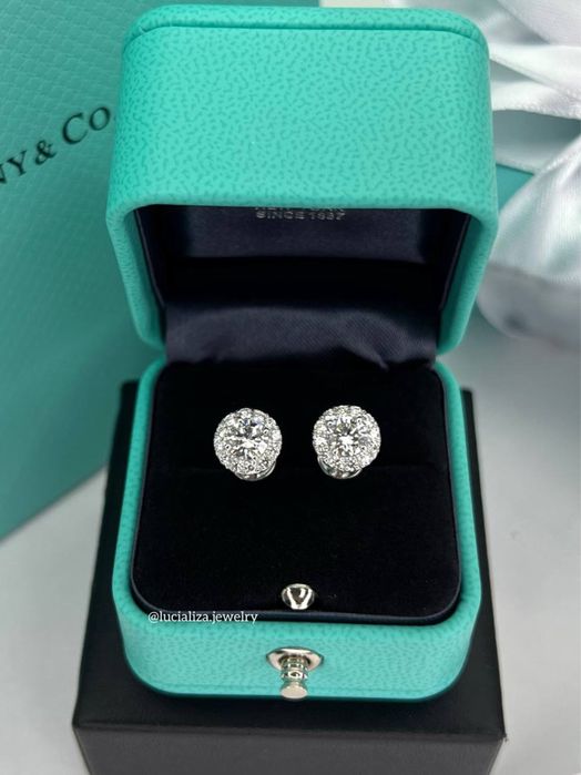 Сережки пусети з діамантами 1.30 ct   В стилі Tiffany  золото
